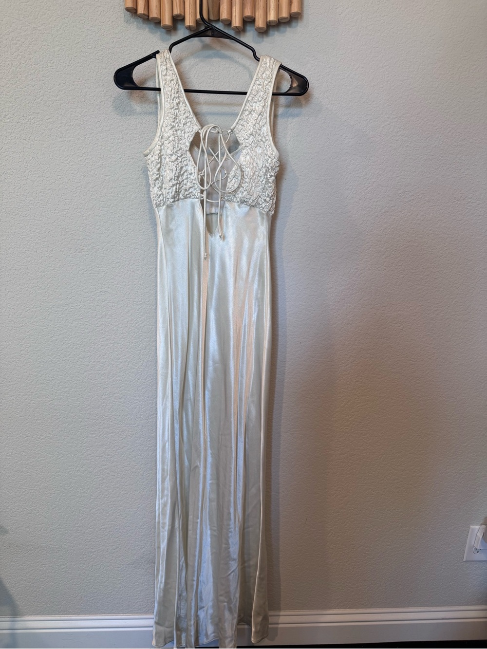 Vintage Cache Off-White Satin Maxi Dress | Small | Crinkled Bodice | Formal - Picture 7 of 9